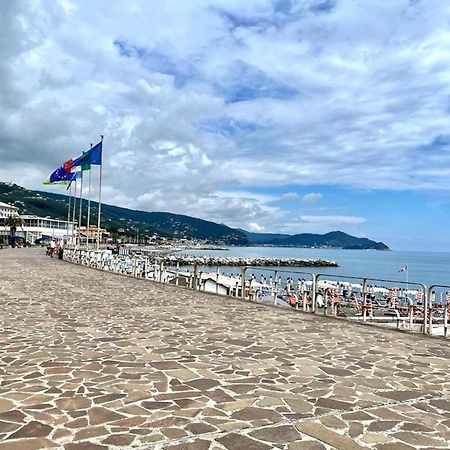 Ca' Dei Pescatori Dalle Spiagge Lavagna Luaran gambar